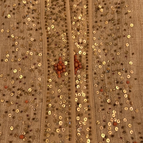 🍾HP💕Ann Taylor embellished jacket. Linen with beads and sequins. Hook close. - Picture 4 of 7